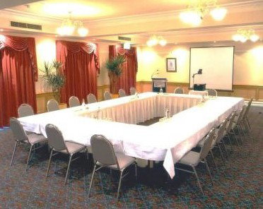 Brassey Of Canberra - Accommodation Cairns 1
