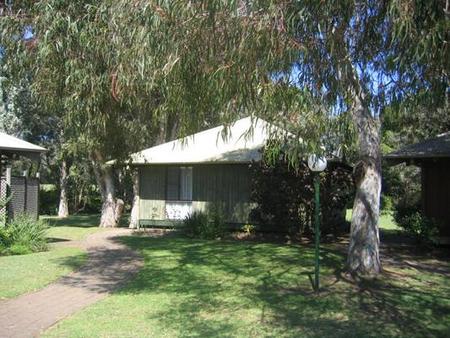 Lighthouse Beach Holiday Village - Accommodation Cairns 1