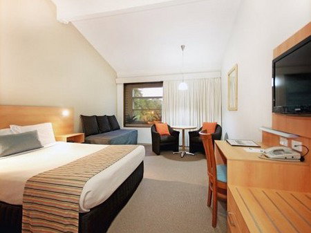 Quality Hotel Airport International - Accommodation Cairns 2