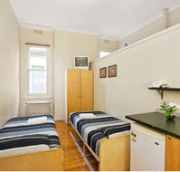 Cambridge Lodge - Accommodation Cairns