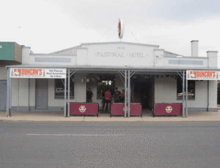 Pastoral Hotel - Accommodation Cairns 0