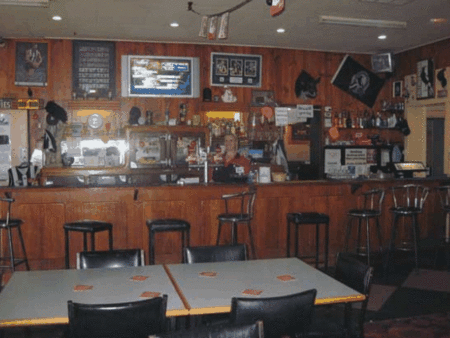 Pastoral Hotel - Accommodation Cairns 1