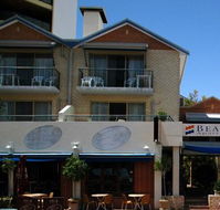 Beachside Apartment Hotel - Accommodation Cairns