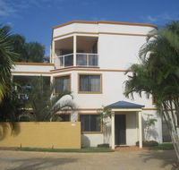The Grange Resort - Accommodation Cairns