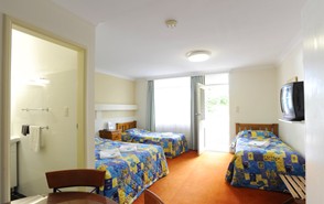 Bermuda Motel - Accommodation Cairns 2