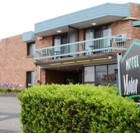 Motel 10 Motor Inn - Accommodation Cairns