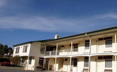 Colonial Lodge Motor Inn - Accommodation Cairns 5