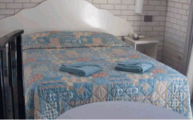 Beach Park Motor Inn - Accommodation Cairns 2