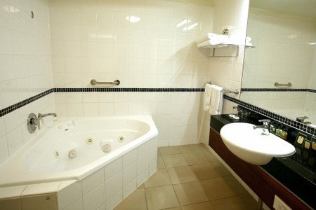 Lasseters Hotel Casino - Accommodation Cairns 3