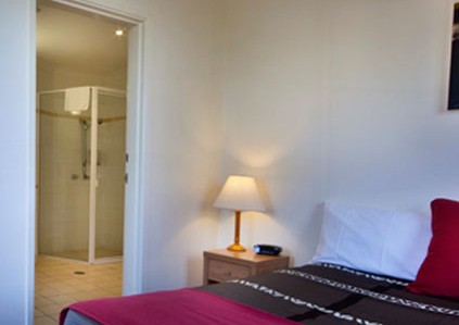 Fennell Bay NSW Accommodation Cairns