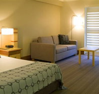 Coogee Bay Hotel - Accommodation Cairns