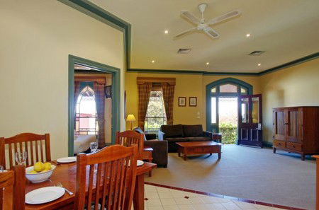Comfort Resort Alzburg - Accommodation Cairns 2