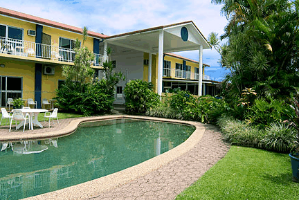 Barrier Reef Motel - Accommodation Cairns 3
