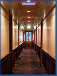 The Manly Hotel - Accommodation Cairns 1