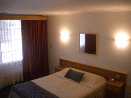 Adelaide Aviators Lodge - Accommodation Cairns 1