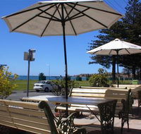 Anchorage At Victor Harbour Seafront Hotel - Accommodation Cairns