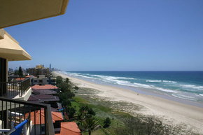 Spindrift On The Beach - Accommodation Cairns 3