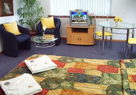 Lindy Lodge Motel And Function Centre - Accommodation Cairns 0