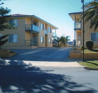 AA Madalena Court Holiday Apartments - Accommodation Cairns