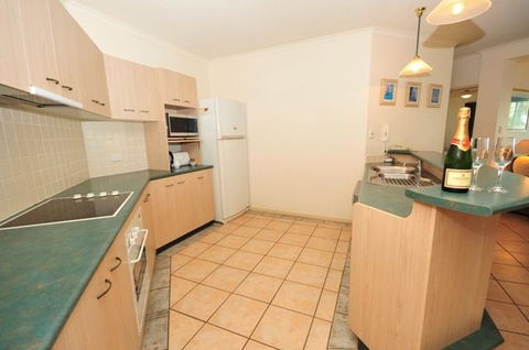 Trinity Waters Apartments - Accommodation Cairns 7
