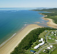SeaEagles Beach Resort - Accommodation Cairns