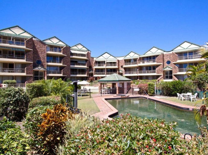 Kirra QLD Accommodation Cairns