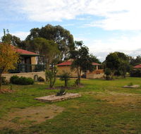 Lakes Entrance Country Cottages - Accommodation Cairns