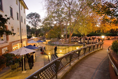 University House - Accommodation Cairns 2