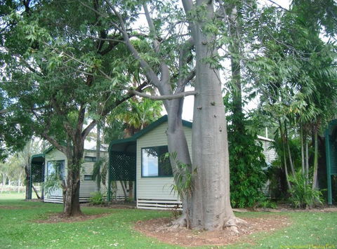 Kimberleyland Holiday Park - Accommodation Cairns 3