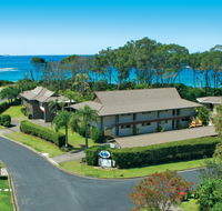 Absolute Beachfront Smugglers on the Beach - Accommodation Cairns