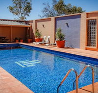 Desert Cave Hotel - Accommodation Cairns