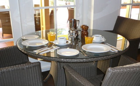 Hotel Kurrajong - Accommodation Cairns 1