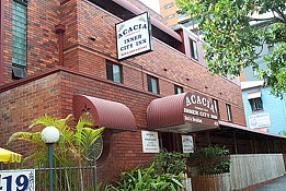 Acacia Inner City Inn - Accommodation Cairns 0