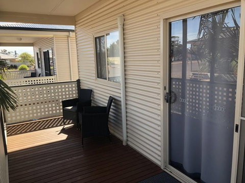 Sundowner Cabin And Tourist Park - Accommodation Cairns 3