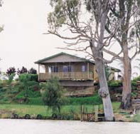 Mundic Grove Cottage - Accommodation Cairns