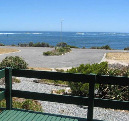 Oaklands Beach House - Accommodation Cairns 1