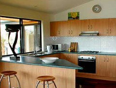 Bangalow Retreat - Accommodation Cairns 2