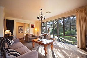 Adelaide Hills Retreats - Villa Lemoni - Accommodation Cairns 3