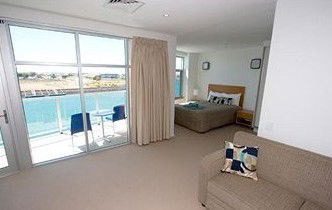 Wallaroo Marina Apartments - Accommodation Cairns 3