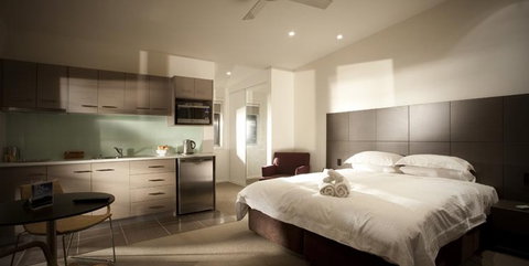 Longview Vineyard Apartments - Accommodation Cairns 0