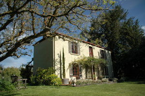 Adelaide Hills Retreats - Accommodation Cairns 0