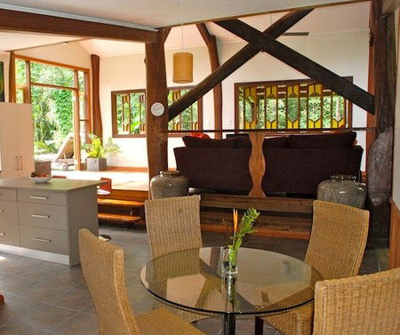 Stonewood Retreat - Accommodation Cairns 2