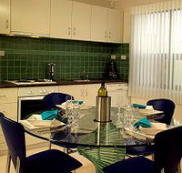 The Charles Robbins - Accommodation Cairns