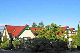 Crabtree House - Accommodation Cairns 0