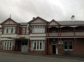 Lords Hotel - Accommodation Cairns 0