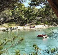 Crayfish Creek Van and Cabin Park and Spa House - Accommodation Cairns