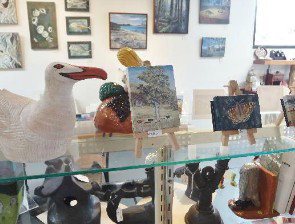 Vines And Designs (at The Copping Museum) - Accommodation Cairns 1