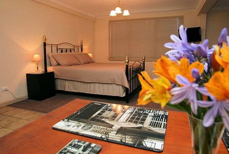 Campania Hills - Accommodation Cairns 3