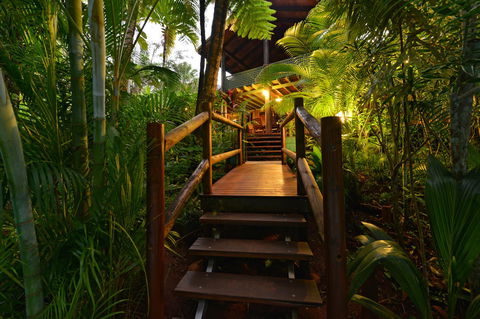 Wait A While Retreat - Accommodation Cairns 2