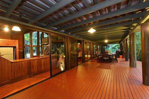 Wait A While Retreat - Accommodation Cairns 3